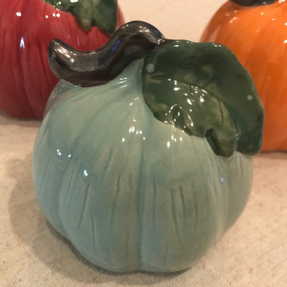 Set of 3 Mini Ceramic Pumpkins - Picture 11 of 14